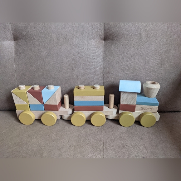 Little Dutch wooden stacking train rainbow - Picture 6 of 7